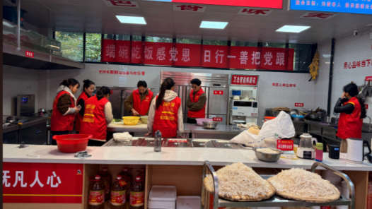 一碗牛肉面的温暖底色