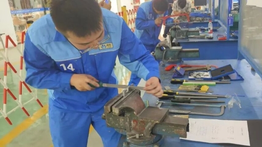 宁夏中卫市多举措提升产业工人技能水平