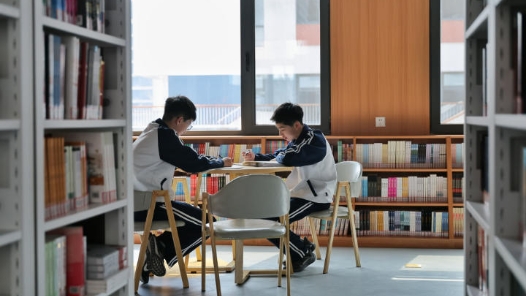 一见·总书记为何高度重视基础教育