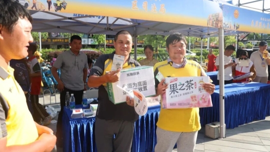广东珠海香洲新就业形态劳动者服务集市送上“暖心服务包”