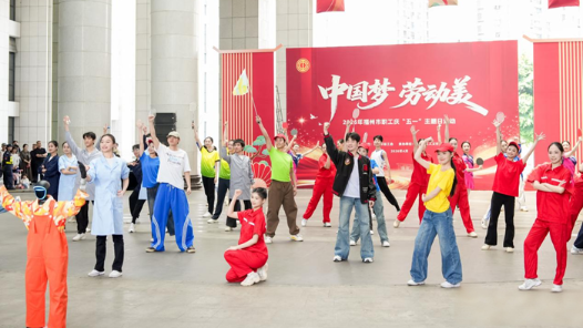 树立和践行正确政绩观·工会主席谈实干｜政绩是职工实实在在的获得感
