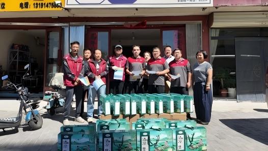 内蒙古包头市东河区总工会“夏送清凉”实现高温一线重点劳动者全覆盖