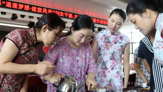 活力中国调研行｜茶馆活了，老街醒了