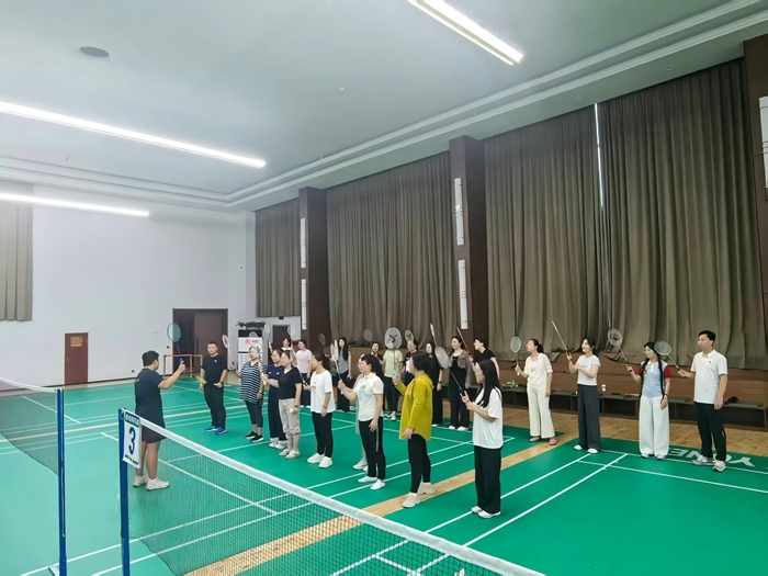 牟平区工人文化宫羽毛球公益培训活动3 拍摄:牟冰清 牟平区工人文化宫羽毛球公益培训活动3 拍摄:牟冰清
