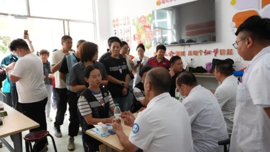 内蒙古通辽市总工会暖“新”服务进驿站