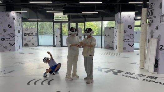 北京市朝阳区麦子店街道总工会“潮麦+年华”送清凉