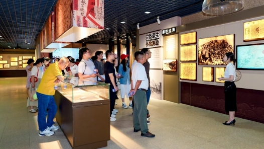 2026年“中国工人大思政课·福州篇”职工思政研学活动走进福建省档案馆