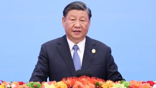习近平出席金砖国家领导人第十八次会晤第一阶段会议