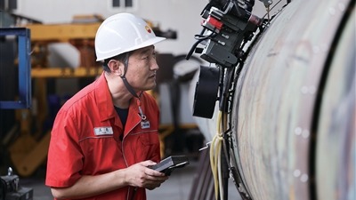从“跟跑”到“领跑”的管道自动焊破冰者